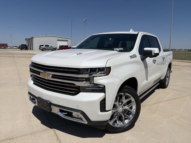 2019 Chevrolet Silverado 1500 High Country in Iridescent Pearl Tricoat — front three-quarter view